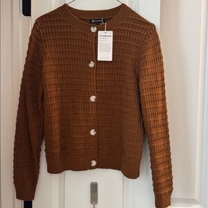 Pretty garden camel colored Button-Up Cardigan. NWT
